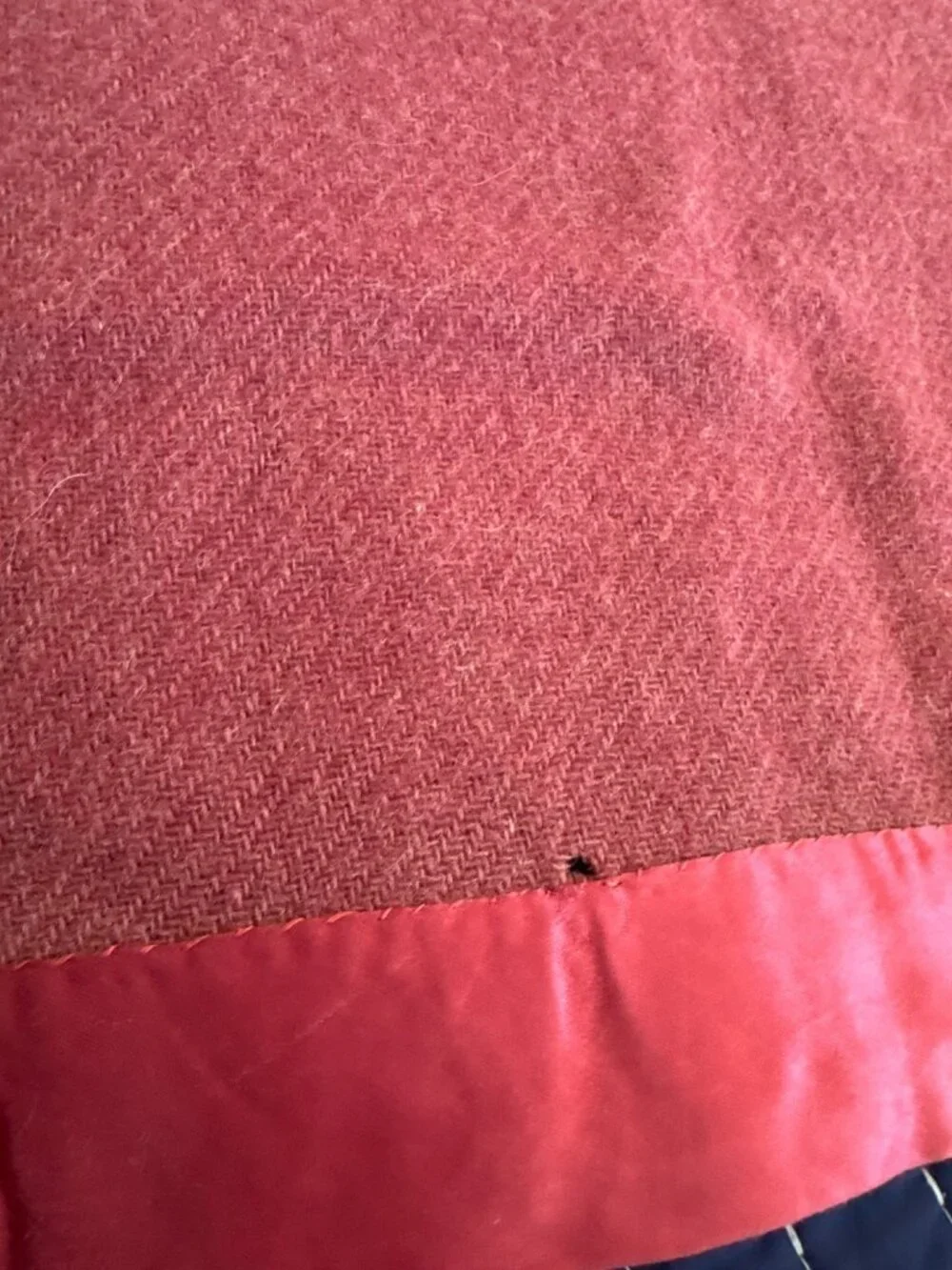 Vintage American Woolen Co. Pink Wool Blanket with Lace Trim 88” x 72”